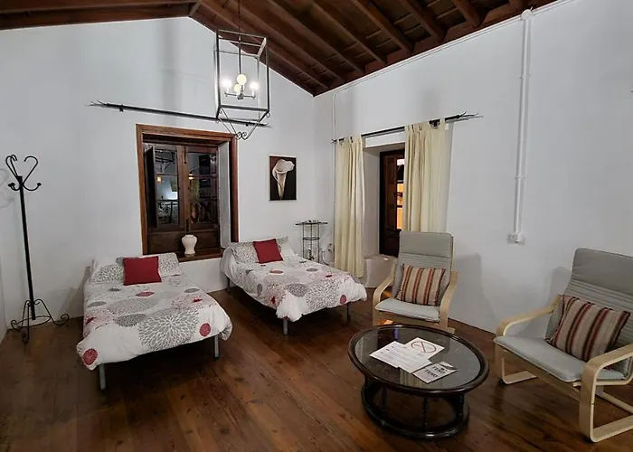 Casa Tio Manuel منزل ريفي *